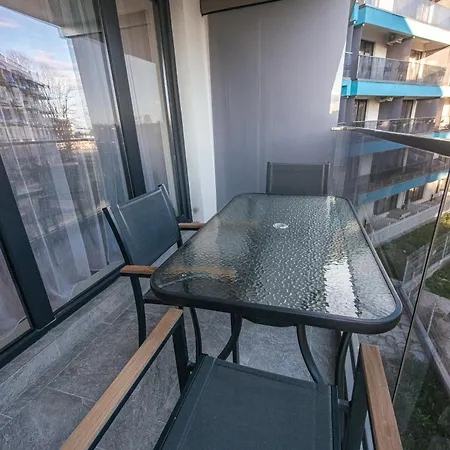 Tilia Breeze Апартаменты *